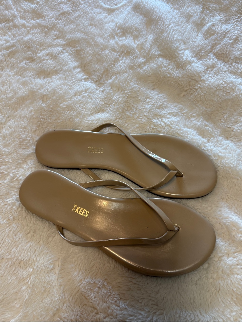 TKEES Women's Tan Minimalist Flip Flop Sandals NWOT